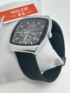 China Durable And Elegant Men's Quartz Wrist Watch With Leather Band factory