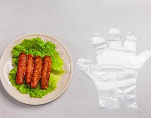 China Household Food Safe Polyethylene Disposable Gloves Embossed Surface factory
