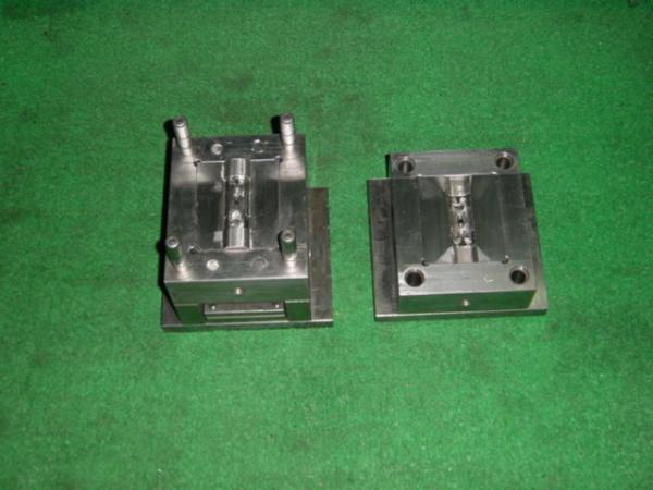 China 1 Cavity Home Appliance Mould Injection Moulding Products Shaping Molding Maker factory