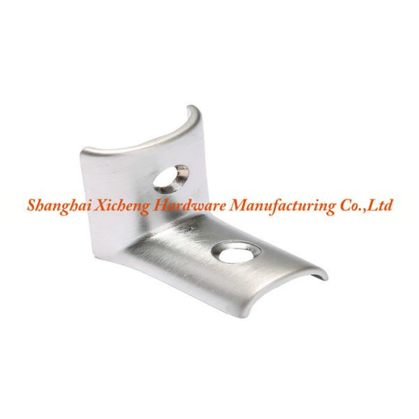 China Aluminum  Rhodium Plating  "L" "M" Ceiling Connector Drywall Accessories factory