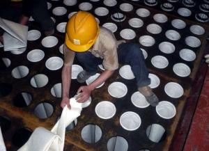 China Industrial PPS Baghouse Filter Bags Anti - Alkali For Non Ferrous Metal Industry factory