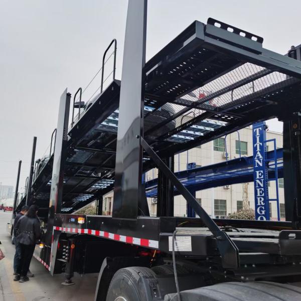 Jost E100 Landing Gear 3 Axles Car Carrier Semi-Trailer for 6-10 Cars Transporta