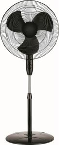 China 60Hz Oscillating Floor Standing Fan , 3 Speed 18Inch Remote Stand Up Rotating Fan factory