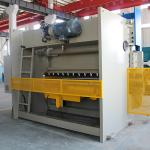 4+1 Axis Stainless Steel Sheet Bending CNC Press Brake Machine 200 Ton 3200mm