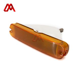 China ISUZU FORWARD Front Bumper Left Corner Turn Signal with Bevel Indicator Light 1-82210-203-1 on sale