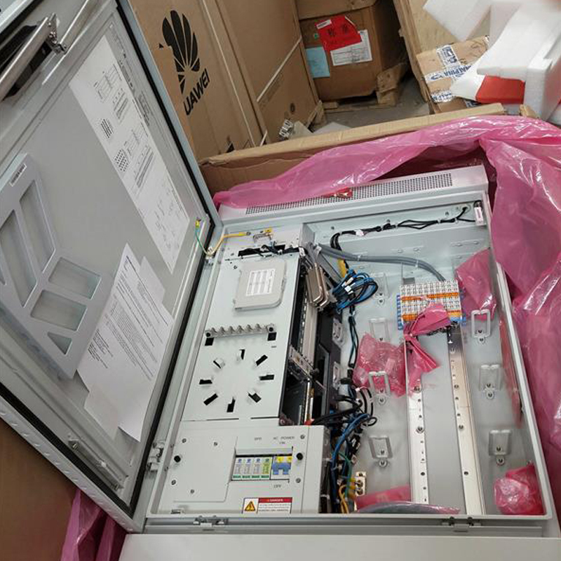 Galvanized Steel Outdoor Telecom Cabinet Corrosion Resistant Weatherproof