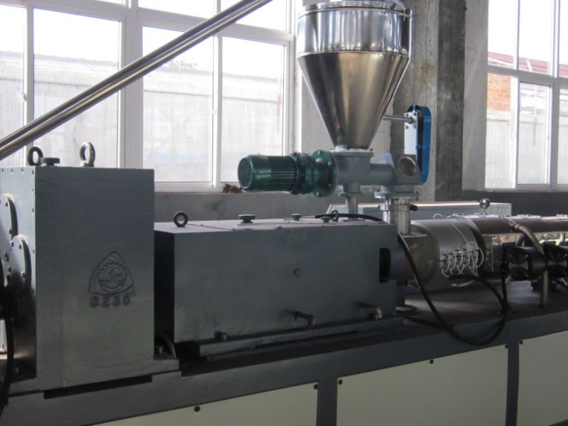 CE Certified PVC Calender Machine PVC Free Foam Sheet Machine Plastic Extruder