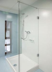 China Custom Size Shower Door Glass 3/8&quot; Nano Coated High Polished Edges factory