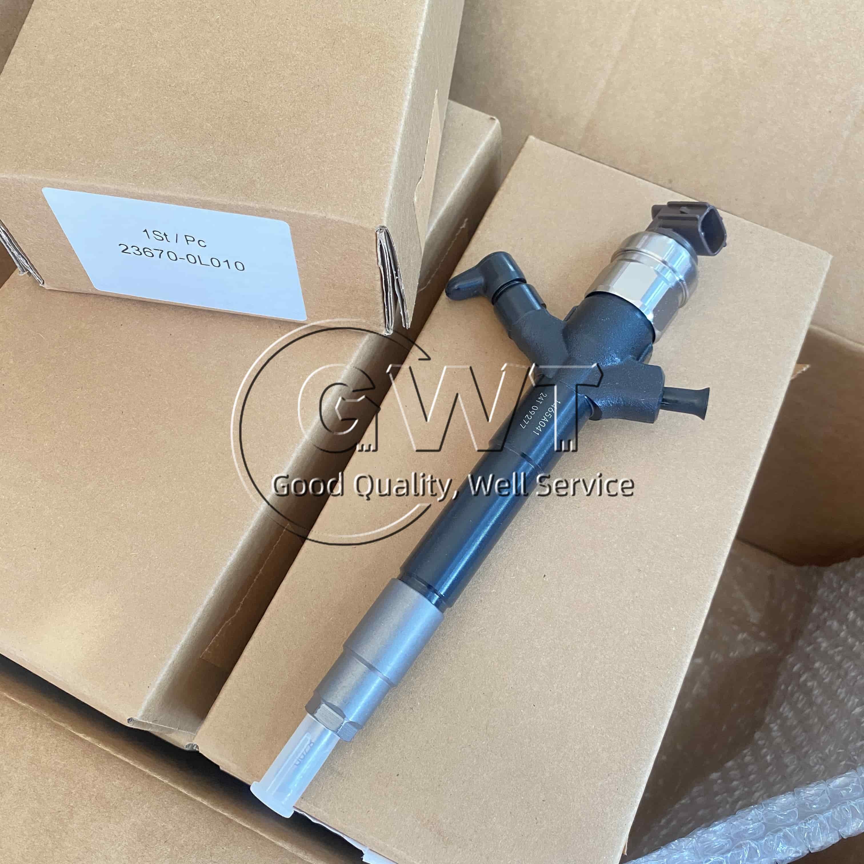 095000-5600 1465A041 1465A257 DENSO COMMON RAIL INJECTOR
