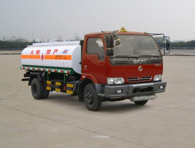 140HP Euro3 Dongfeng EQ5090GYY9AD3AC Fuel Tank Truck,Dongfeng Truck,Dongfeng Camions