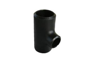China Black Color Carbon Steel Reducing Tee Seamless Type ASTM A420 WPL6 Material factory