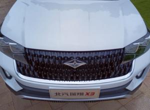 China 5 MT Gasoline SUV Travel First Choice BAIC X3 Oil Sedan 1.5L Displacement factory