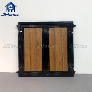 China Integral Consolidation Inexpensive Wooden Stable Doors And Window Horse Barn Door factory