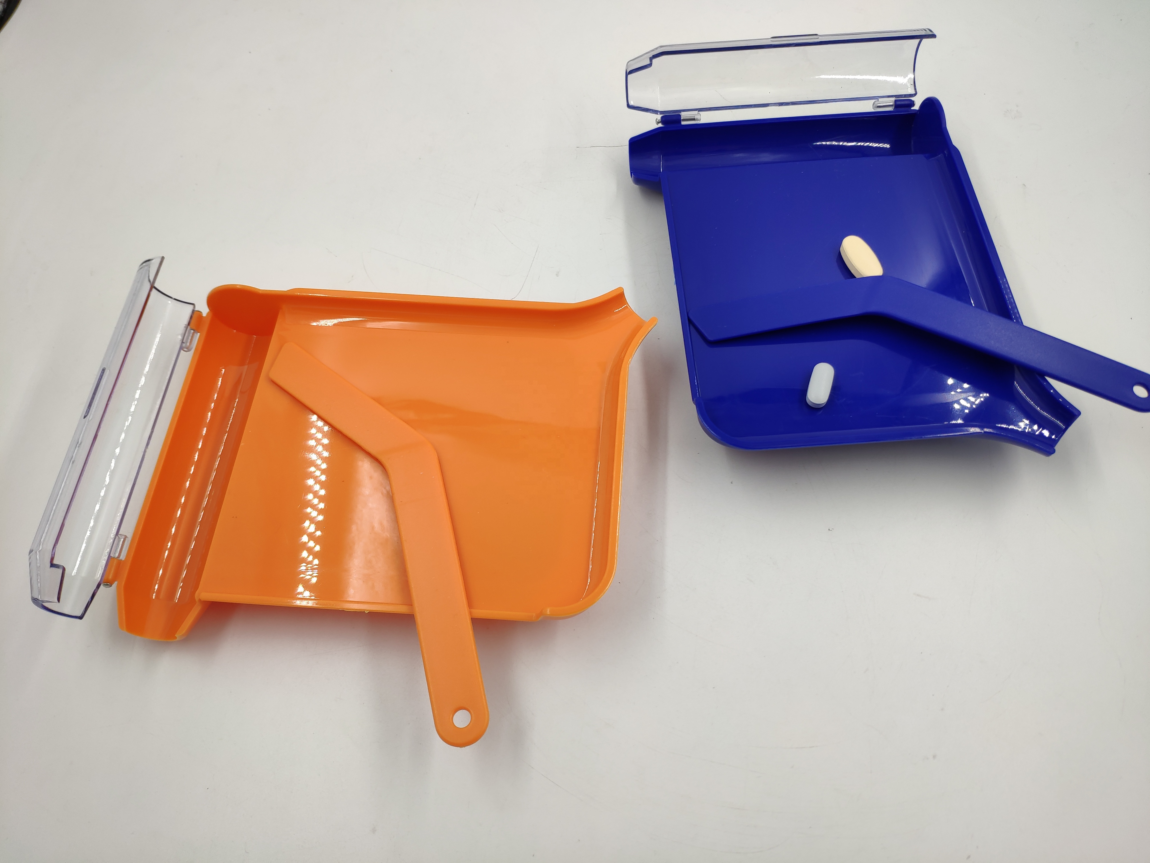 Pharmacy ABS Pill Counting tray medicine pill counting platform spatula plastic counter manual pill counter tray