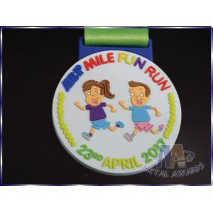 China Personalized Childrens Plastic Medals , Fun Run Medals Non Enamel factory