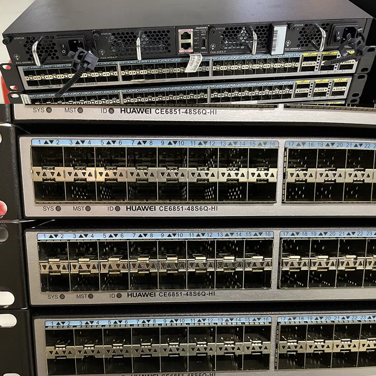 Customized Size Switch CE6851-48S6Q-HI 48-Port 10G SFP and 6-Port 40GE QSFP with 2*FAN Box Port-side Intake AC Power Supply