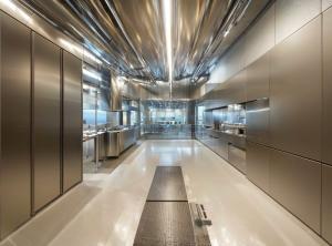 China Ultra-thin Breathable Stainless Steel Cladding for Medical Devices factory