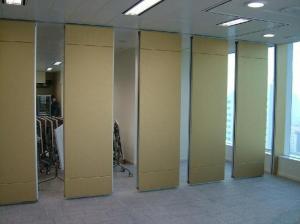 China Portable Soundproof Banquet Hall Sliding Partition Walls / Hanging Room Dividers factory