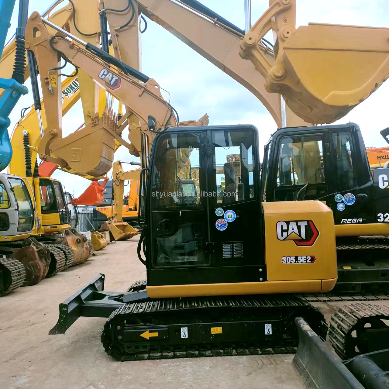Used Caterpillar 305.5 Mini Excavator with Original Hydraulic Cylinder and Valve