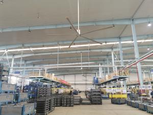 China Silent 1.5KW 60RPM Gearbox Motor Hvls Industrial Fans With Aluminum Blade factory