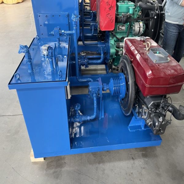 China Compact Marine Hydraulic Winch with Integrated Safety Features and 1-75ton Capacity for Harsh Environments factory