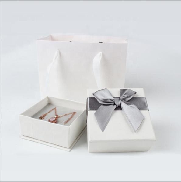 Custom Logo Printed White Paper Cardboard Pendant Necklace Personalized Jewelry