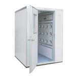 Food Industry Air showers are used in food processing plants to ensure the