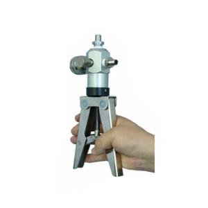 China Portable hand held pressure test pump calibrator factory