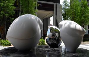China Decorative Modern Outdoor Sculpture Stainless Steel Polishing For Art Collection factory