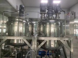 China Stainless Steel 220V 380V Cosmetic Emulsifier Mixer 50-5000L Capacity factory