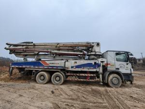 China 37m Zoomlion 2013 Year Used Concrete Pump Truck with Avaliable After-sales Service factory