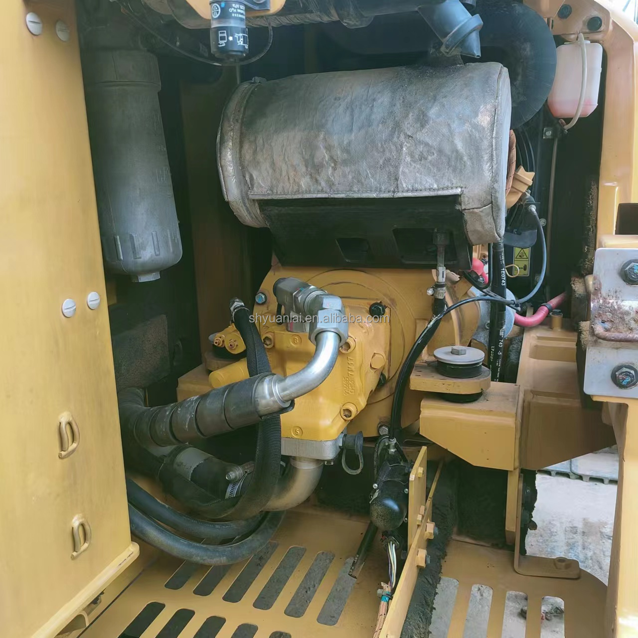 Used Caterpillar 305.5 Mini Excavator with Original Hydraulic Cylinder and Valve