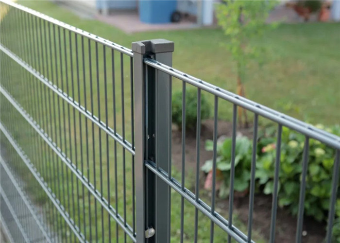 Profence Steel Welded Wire Mesh Fencing With Round Post And Green Color