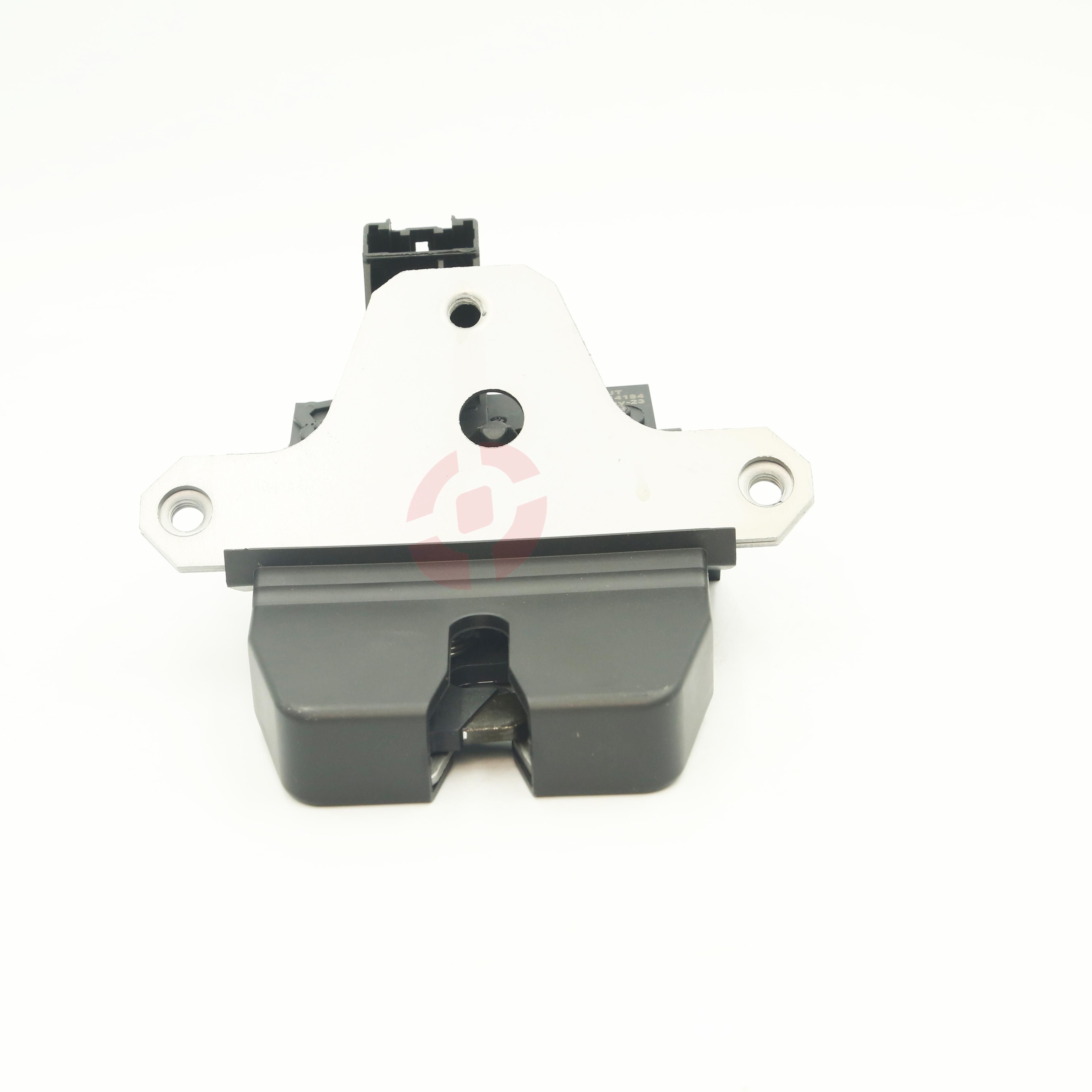 LR014184 Rear door lock and handle Replacement parts Car Lock actuator LR072417 Rear door lock lock latch for FreeLander