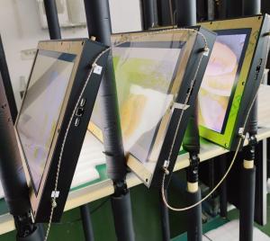 China Laser Dot Window LCD Display Crystal Led Real Estate Landscape Cable 21&quot; factory