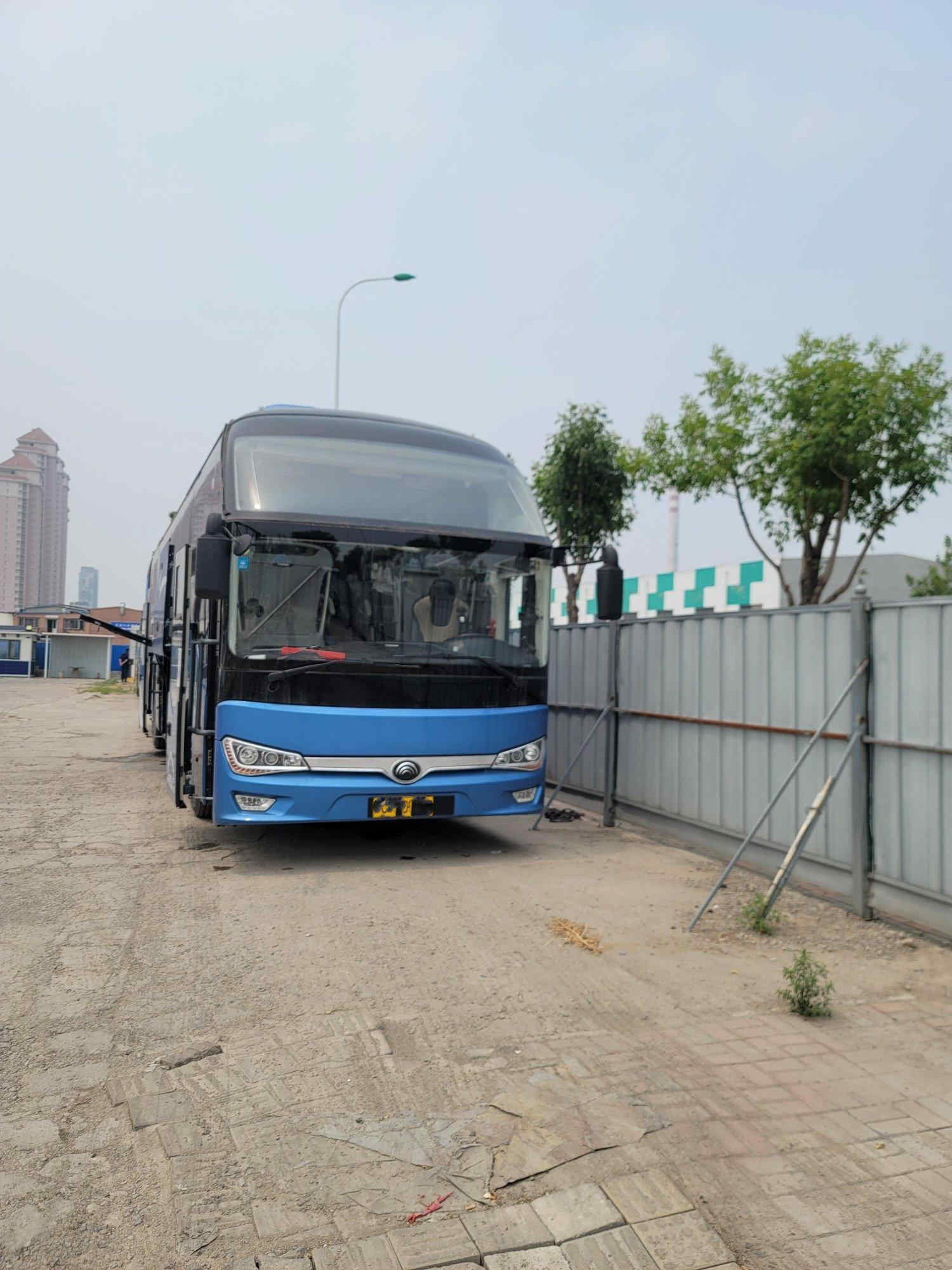 Double Decker Bus Sightseeing Yutong ZK6148 Rear Engine Coach 56 Seat Leftt Hand Driver