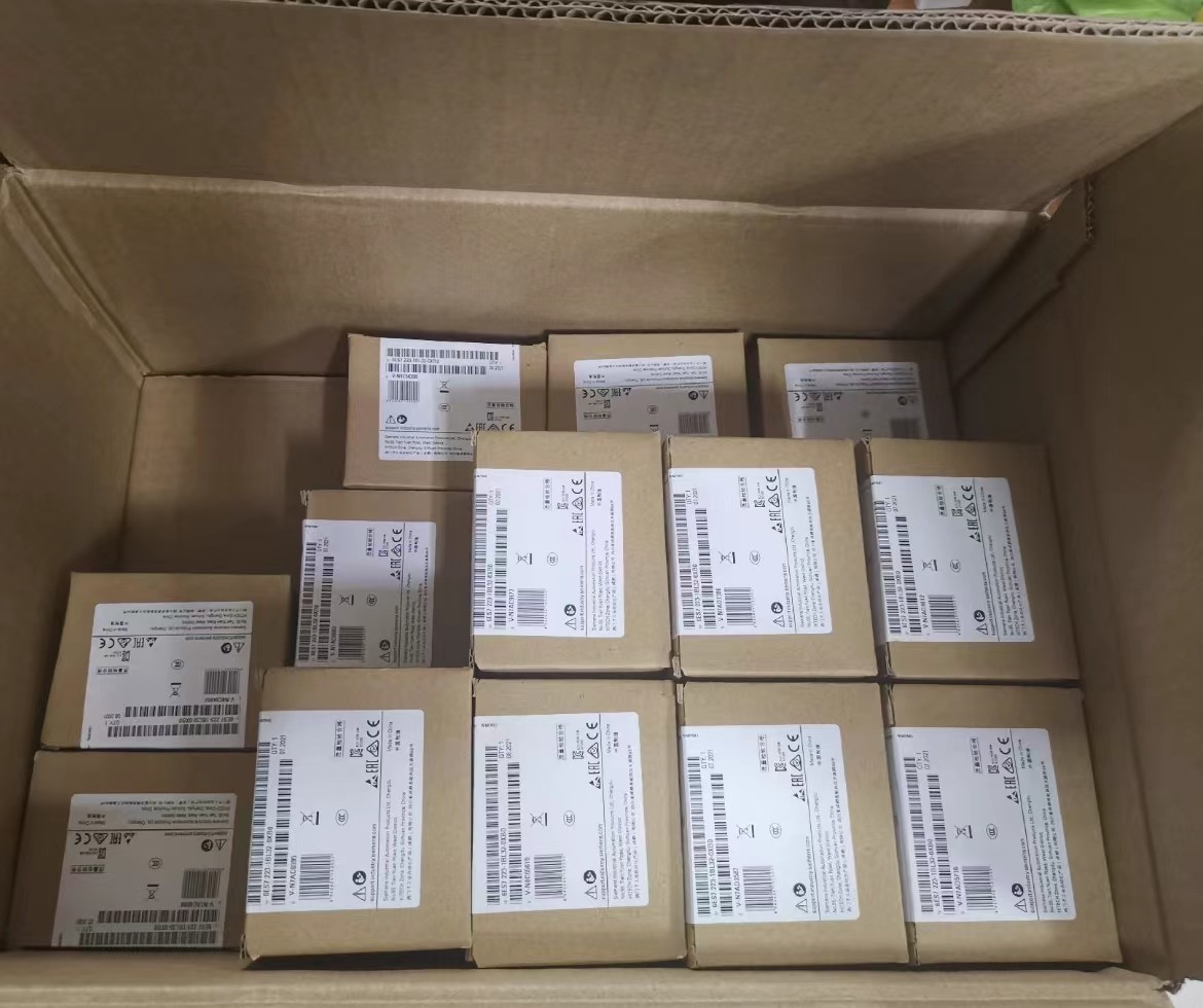 6ES7223-1BL32-0XB0 SIMATIC S7-1200 Siemens SM 1223 Digital Input Output Module