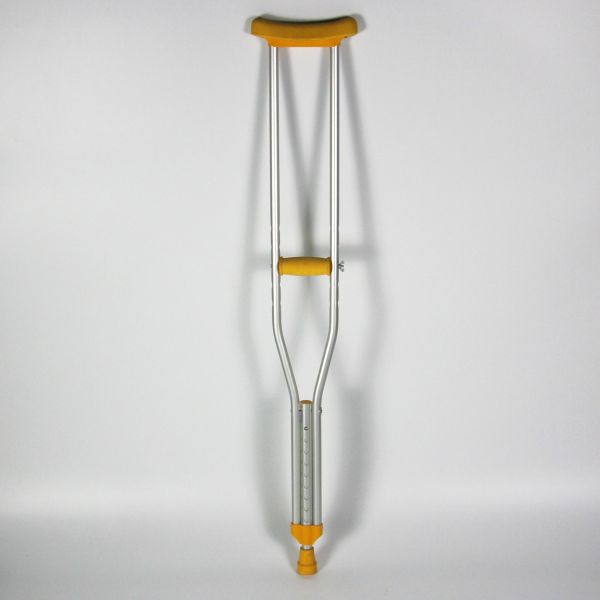 China Multi Size Adjustable Aluminum Axillary Crutch Matte Finish factory
