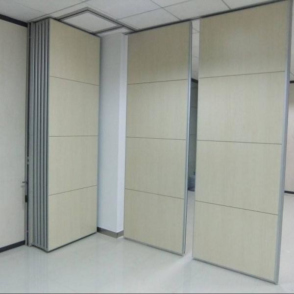 Factory Direct Soundproof Wooden Folding Office Movable Partition Wall For Hotel