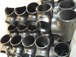 China Seamless Pipe Fittings Induction Heating Forming Seamless Carbon Steel factory