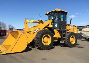 China Hydraulic Compact Front Loader Construction Equipment , Stamping Steel Structure Track Loader Rental factory
