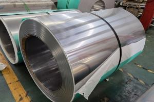 China ISO Certified Stainless Steel Coils 8K 6000mm With 1 Ton MOQ factory