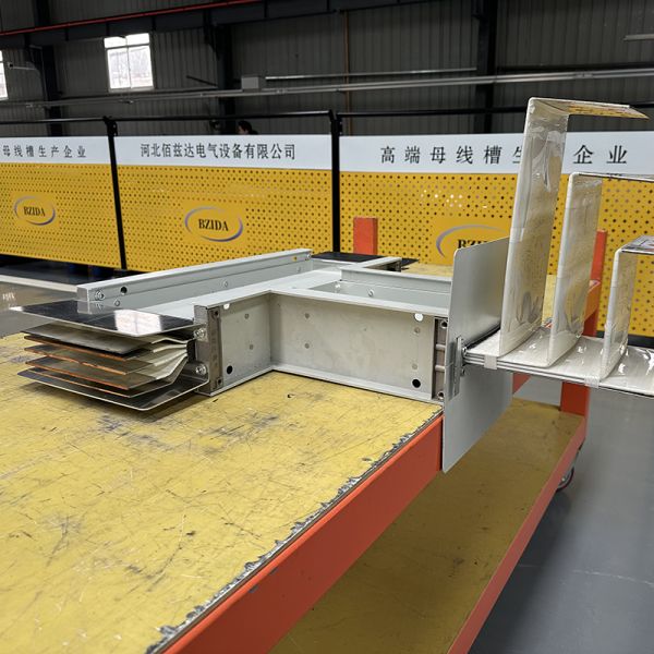 IP54 IP66 Customized Bus Way Electrical Copper Low Voltage Cable Bus Duct