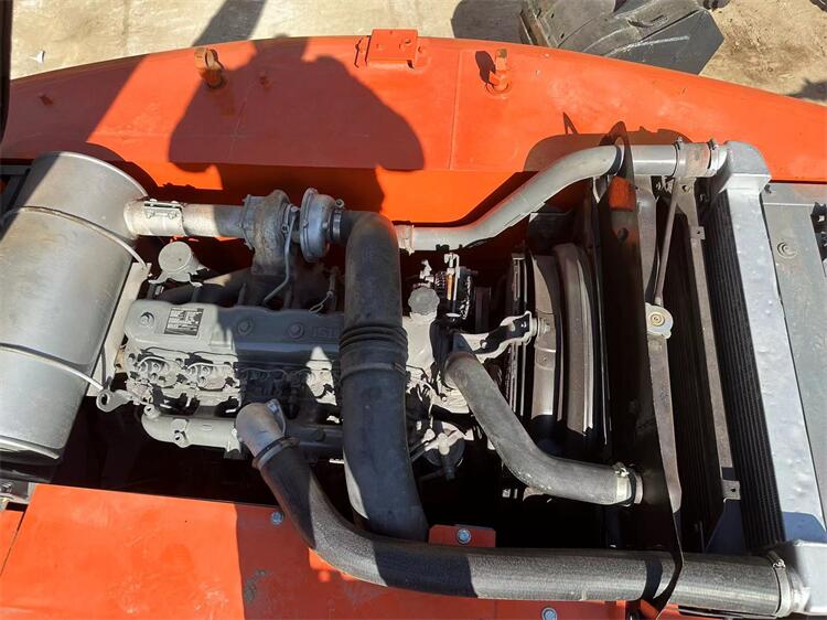2022 Year Model Used Hitachi ZX200 Excavator In Japan Engine ISUZU