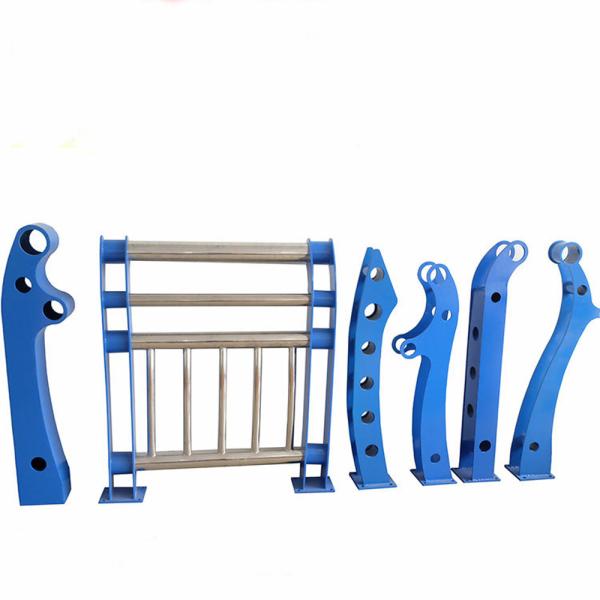Outdoor Bridge Guardrail Barrier Customized Sand Casting Spraying Traffic Guard