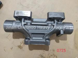 China Shandeka C7H Engine Parts 201V08102-0725 Middle Exhaust Manifold Heavy Truck Parts factory