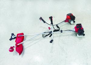 China Hand Held Gasoline Cutting Machine / Side Attached 4 Stroke Petrol Strimmer factory