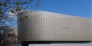 China Length 2440mm-5800mm PE Aluminum Composite Panel Thickness 3mm-6mm Impact Resistance ≥5KJ/M2 factory