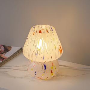 China 3500K Warm White Modern Bedside Lamp for Romantic Bedroom Decoration in Living Room factory