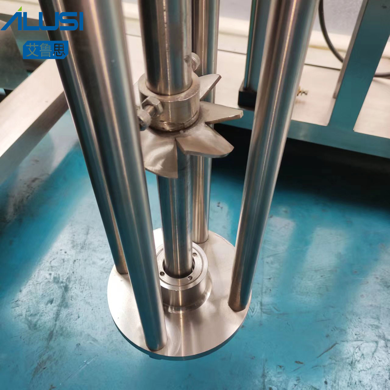 Movable Electric Lifting High Shear Mixer Cream Homogenizing Emulsifying Machine